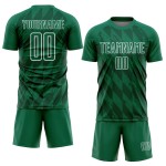 Camiseta de fútbol personalizada con diseño geométrico verde Kelly y formas blancas para sublimación Camiseta de fútbol personalizada con diseño geométrico verde Kelly y formas blancas para sublimación