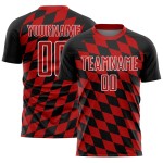 Uniforme de fútbol sublimado negro con estampado de rombos, camiseta roja y blanca personalizada Uniforme de fútbol sublimado negro con estampado de rombos, camiseta roja y blanca personalizada