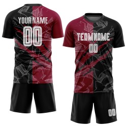 Camiseta de fútbol rasca y gana, uniforme de sublimación, personalizada, con estampado de grafiti en negro y granate. Camiseta de fútbol rasca y gana, uniforme de sublimación, personalizada, con estampado de grafiti en negro y granate.